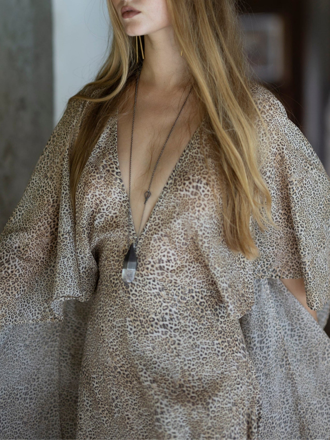 Elegant V-neck leopard print chiffon maxi dress with cape-style